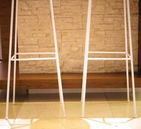 Taboret wysoki NUBE